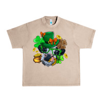 French Oak St. Patrick Cow Clover Urban Heavy Tee - BundleAndBundleShop