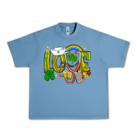 Pebble Blue St. Patrick's Love Nurse Urban Heavy Tee - BundleAndBundleShop