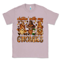 Lilac chilling with my gnomies bbs Classic Tee - BundleAndBundleShop