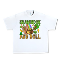 White Shamrock and roll Urban Heavy Tee - BundleAndBundleShop