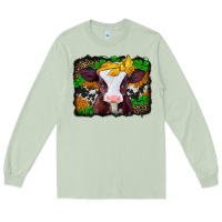 Matcha st patricks baby cow with leopard background Long Sleeve Tee - Jasminsmagicworld