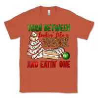 Copper torn between lookin' like a snack and eatin' one bbs Classic Tee - BundleAndBundleShop