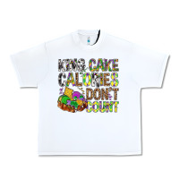 White King Cake Calories Don't Count Mardi Gras Urban Heavy Tee - BundleAndBundleShop