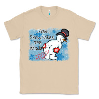 Mushroom how snowflakes are made winter christmas Classic Tee - MaliasSmallBusiness