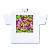 White Mardi Gras king cake seamless pattern Urban Heavy Tee - BundleAndBundleShop