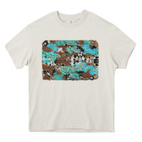 Cream western cowhide and leopard with turquoise background Heavy Core Tee - Artiststas