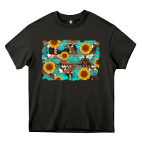 Asphalt sunflower and cowhides with wood and turquoise background Heavy Core Tee - Artiststas