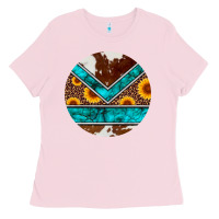 Bubblegum Pink turquoise cowhide leopard sunflowers round Ladies Tee - Artiststas