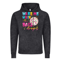 Vintage Black wake me when the ball drops Vintage Hoodie - MaliasSmallBusiness