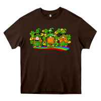 Chocolate Brown st patricks day gnomes shamrock gold rainbow Heavy Core Tee - Artiststas