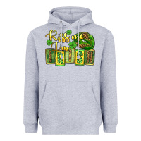 Heather Grey St. Patrick's Kiss me i am irish Heavyweight Hoodie - OliviaCreatesArt
