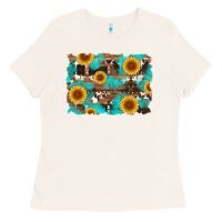 Bone sunflower and cowhides with wood and turquoise background Ladies Tee - Artiststas