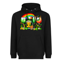 Black wine glasses st. patricks Heavyweight Hoodie - OliviaCreatesArt