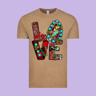 Christmas Love Vintage Tee Designed By Jahusdesignshop