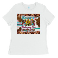 White being a mom makes my life complete Ladies Tee - Artiststas