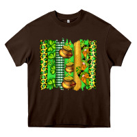 Chocolate Brown st patricks gnomes and cloves with leopard  brushstrokes Heavy Core Tee - Artiststas