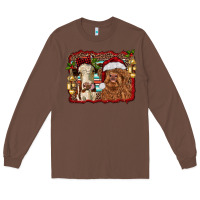 Chestnut christmas heifer and highland cow with serape background Long Sleeve Tee - RanaPortraitStore