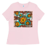 Bubblegum Pink sunflowers and western old wheel aztec cowhide background Ladies Tee - Artiststas