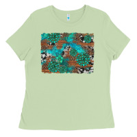 Matcha gemstone wood and cowhide background Ladies Tee - Artiststas