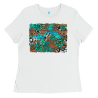 White gemstone wood and cowhide background Ladies Tee - Artiststas