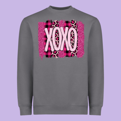 Love Xoxo Brushstrokes Valentines Heavyweight Sweatshirt Designed By Bettercallsaul