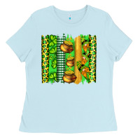 Baby Blue st patricks gnomes and cloves with leopard  brushstrokes Ladies Tee - Artiststas