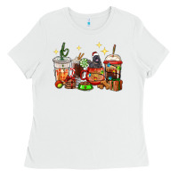 White Christmas coffee cups with Labrador Ladies Tee - RanaPortraitStore