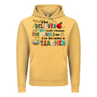 Vintage Mustard she believed she could change the world so she bec Vintage Hoodie - NancyCooperArtShop