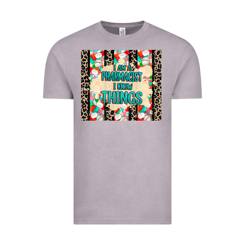 I Am A Pharmacist I Know Things Vintage Tee by MaliasSmallBusiness | Teevron