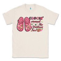 Natural Pink Christmas crocin' around the Christmas tree Classic Tee - NancyCooperArtShop
