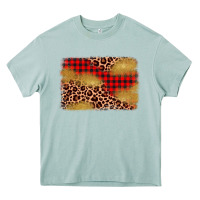 Christmas Leopard Glitter Background Heavy Core Tee | Teevron