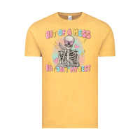 Vintage Mustard bit of a mess but doing my best Vintage Tee - MaliasSmallBusiness