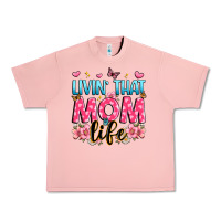 Salmon livin' that mom life Urban Heavy Tee - JahusDesignShop