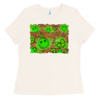 Bone shamrock glitter leopard and wood background Ladies Tee - Artiststas