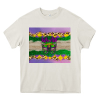 Cream mardi gras mask Heavy Core Tee - AdoDesignShop
