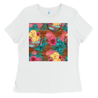 White hatched egg easter chicks seamless pattern Ladies Tee - Artiststas