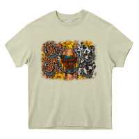 Mossy saddle sunflower horseshoe cowhide leopard background Heavy Core Tee - Artiststas