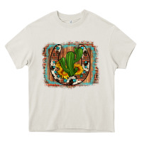 Cream cactus sunflower cowhide horseshoe  background Heavy Core Tee - Artiststas