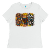 White saddle sunflower horseshoe cowhide leopard background Ladies Tee - Artiststas