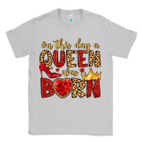 Moon Dust on this day a queen was born Classic Tee - MaliasSmallBusiness