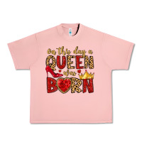 Salmon on this day a queen was born Urban Heavy Tee - MaliasSmallBusiness