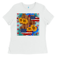 White usa map with sunflowers and leopard seamless pattern Ladies Tee - BundleAndBundleShop