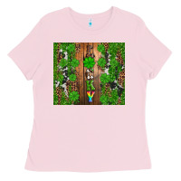 Bubblegum Pink lucky Ladies Tee - Artiststas