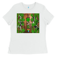 White lucky Ladies Tee - Artiststas