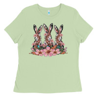 Matcha rabbits with blossom flower Ladies Tee - Artiststas