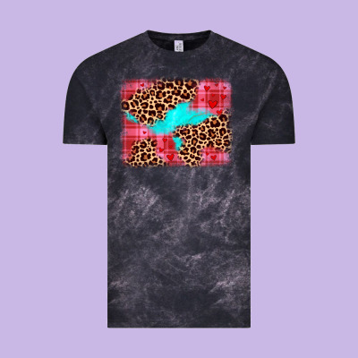 Valentine's Day Leopard Background Vintage Tee Designed By Jahusdesignshop