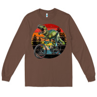 Chestnut t rex dinosaur riding bicycle with retro forest sunset Long Sleeve Tee - RanaPortraitStore