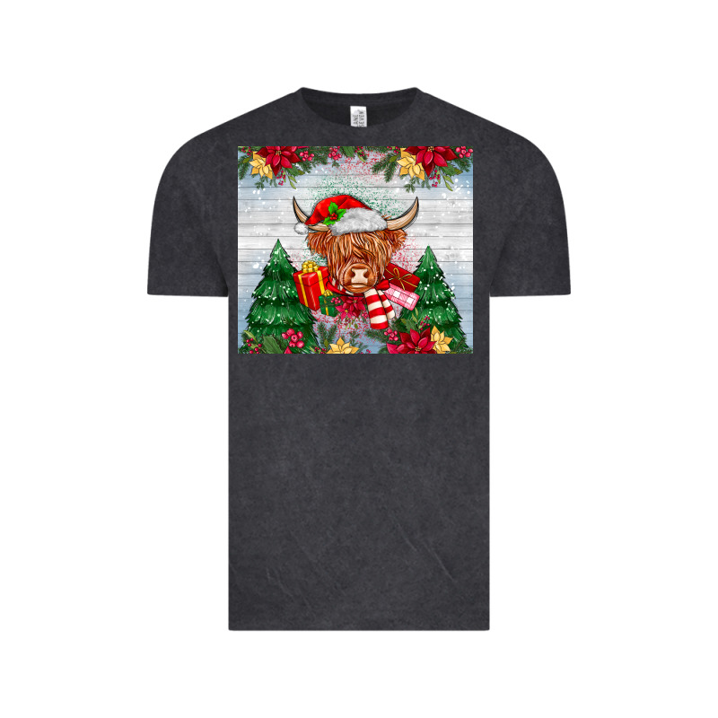 Christmas Cow Vintage Tee by MaliasSmallBusiness | Teevron