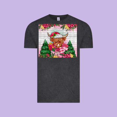 Pink Christmas Cow Vintage Tee Designed By Maliassmallbusiness