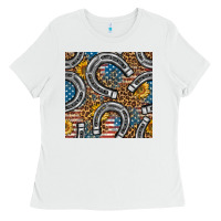 White American Flag Horseshoe Deamless Pattern Ladies Tee - BundleAndBundleShop
